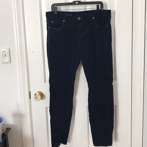 Skinny leg navy stretchy corduroy pants